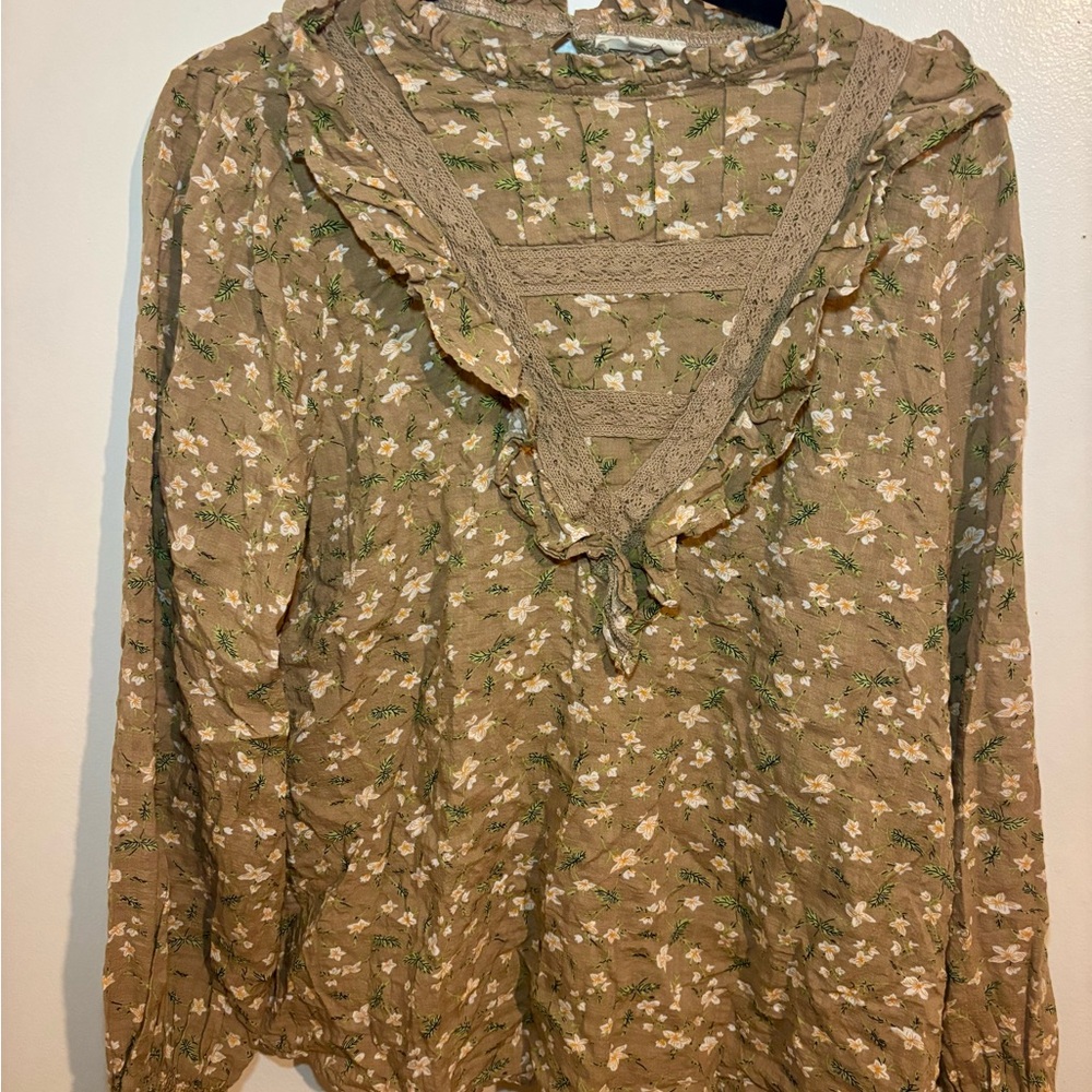 easel Taupe Floral Ruffle Lace V-Neck Blouse